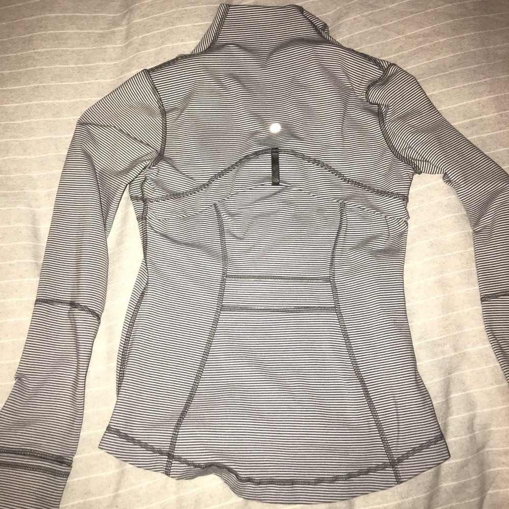 Lululemon Define Jacket, size 6.